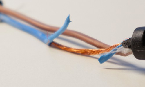 Faulty-wires-or-components